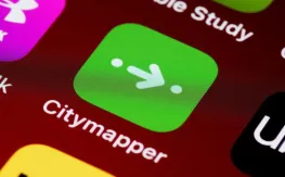 10 Game RPG Terbaik di iOS Tahun 2024: Grafis Memukau & Gameplay Seru!