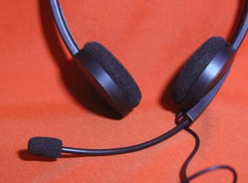 Panduan Memilih Headset Gaming Terbaik: Kualitas Audio, Mikrofon, dan Kenyamanan Optimal