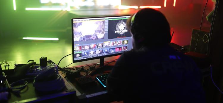 Dari Nol Jadi Pro: Tips Jitu Memulai Karir Streamer Game