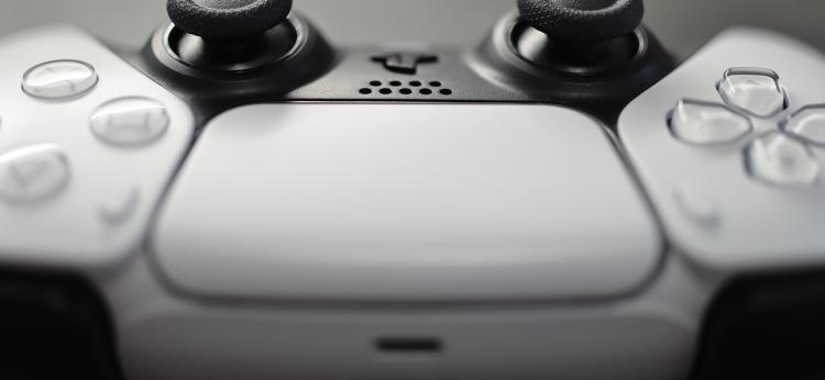 Dominasi Battlefield: Kuasai Gerakan & Positioning Efektif di Game FPS!