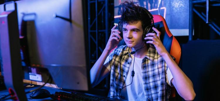 Panduan Dasar Menggunakan Headset Gaming untuk Pengalaman Audio Terbaik